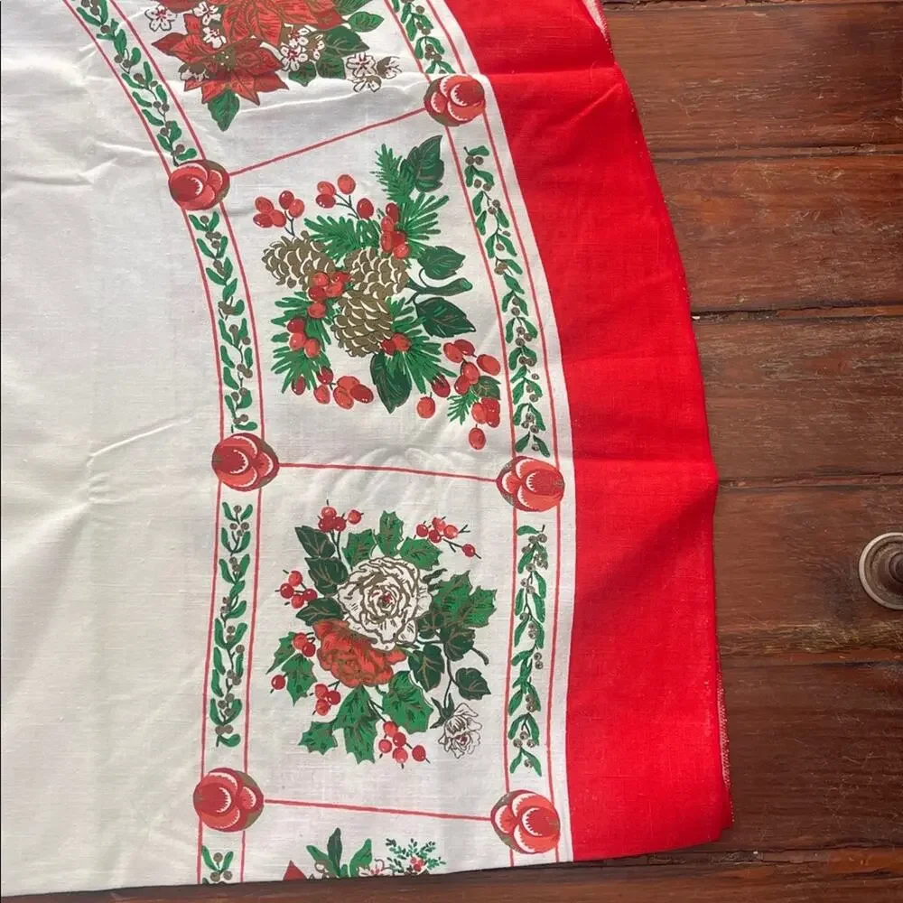 Vintage Oval Christmas Holiday Poinsettia floral print tablecloth